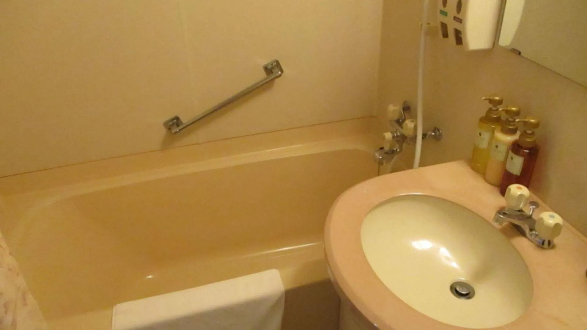 Hotel Heart Inn Hakodate - Vacation Stay 56676V Japan